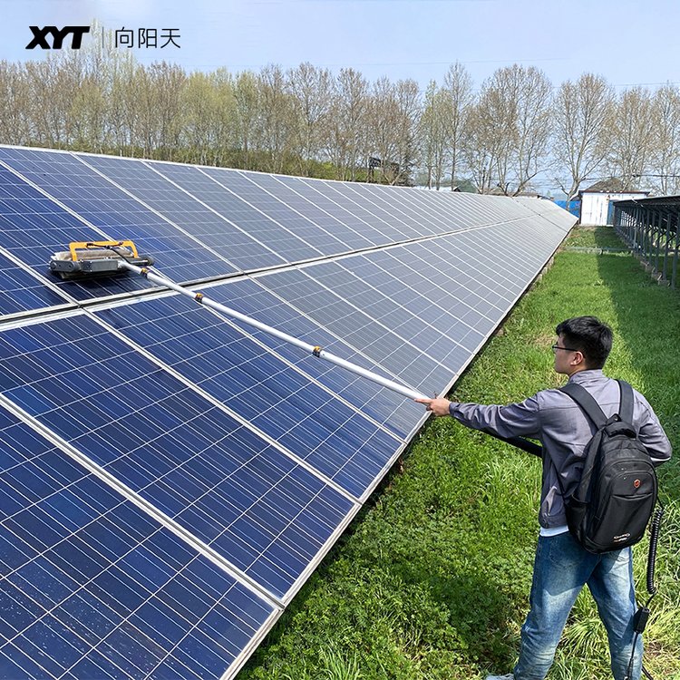 滾刷光伏板清洗機太陽能板清洗設備干洗水洗兩用清潔刷