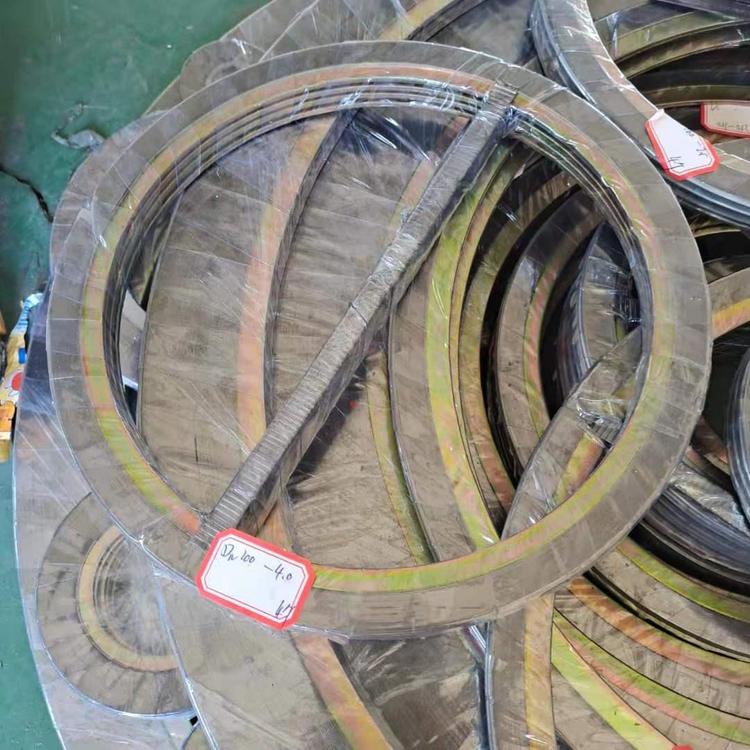 瑞旭密封DN40石墨復合墊?金屬纏繞墊片?石墨墊片定制