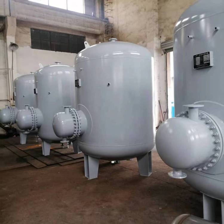 太陽能半容積式熱交換器生活熱水不銹鋼導(dǎo)流型容積式換熱器