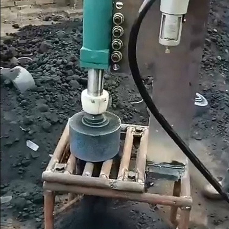 溪熙國產振動落砂錘鑄件除芯氣錘鋁鑄件去芯敲擊
