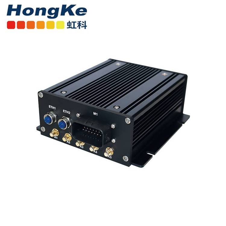 車規(guī)級多服務IoT邊緣計算網(wǎng)關（DynaGATE10-06）--LTECat1和IP67