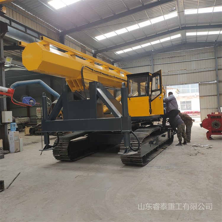 睿泰重工全地形地基處理長螺旋鉆機橋梁建筑軟基打樁機履帶移動