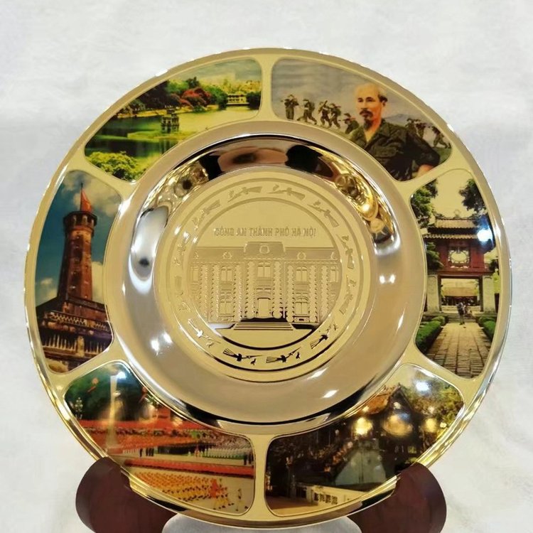 設(shè)計學校院校宣傳旅游文旅景區(qū)紀念品定制創(chuàng)意木托銅獎盤工藝品