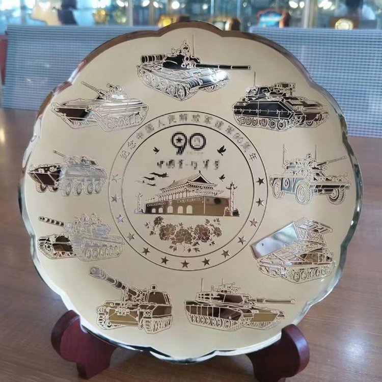 設(shè)計(jì)定制軍團(tuán)榮譽(yù)紀(jì)念盤(pán)純銅擺件送戰(zhàn)友創(chuàng)意擺件退伍紀(jì)念品禮物