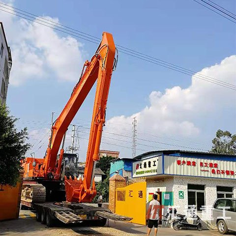 供應(yīng)PC500挖掘機(jī)二段加長(zhǎng)臂清淤臂三段拆樓臂