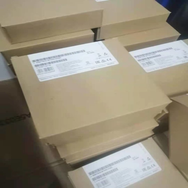 西門子緊湊型直直變頻器6RP0000-0AA25-0AA0