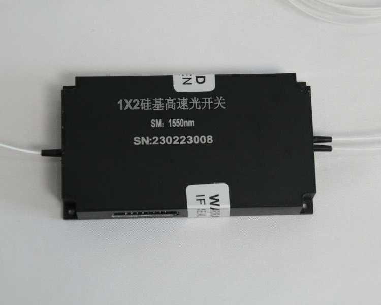 梓冠供應1*2硅基高速光開關(guān)帶驅(qū)動應用于高速保護