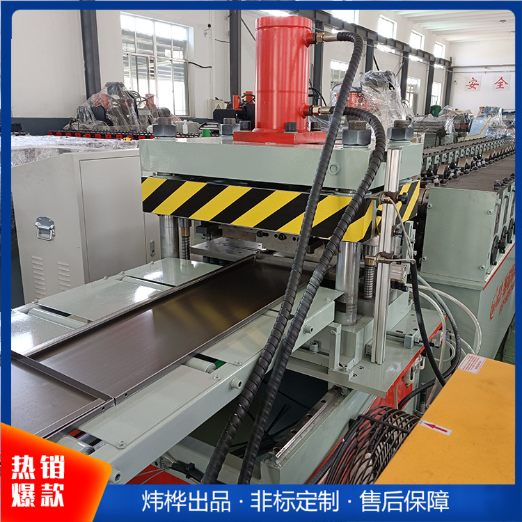 貨架自動(dòng)生產(chǎn)線倉儲(chǔ)貨架成型機(jī)煒樺廠家直供非標(biāo)定制