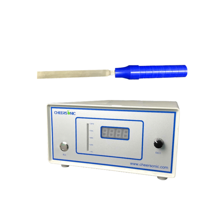 HFC200手持超聲波切刀食品切割設(shè)備操作簡便