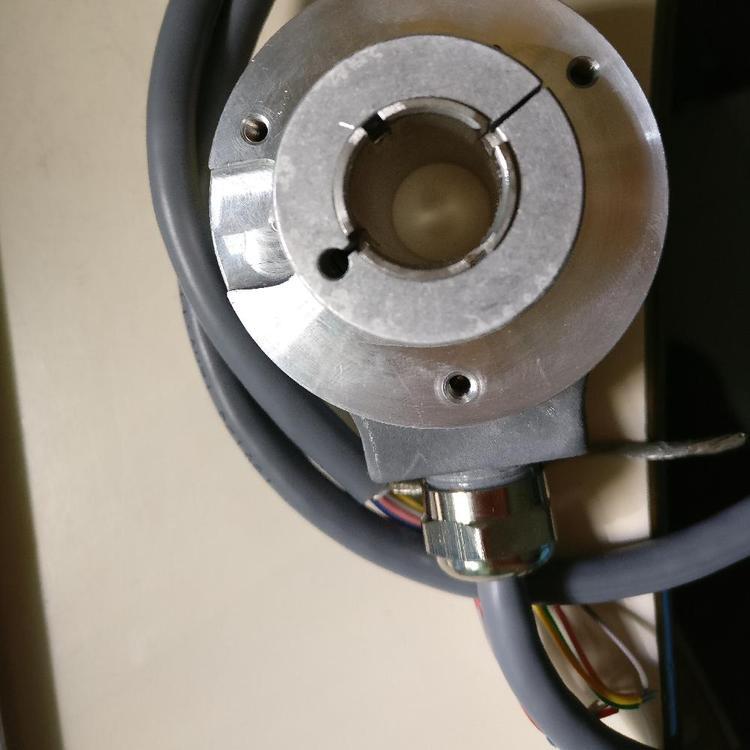 現(xiàn)貨kubler編碼器T8.5000.C05B.0600.0050.0002紡織機械微型經(jīng)濟適用德系