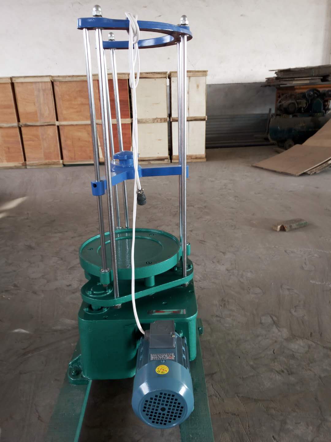震擊式標(biāo)準振篩機ZBSX-92A振動篩連續(xù)分篩力道大速度快