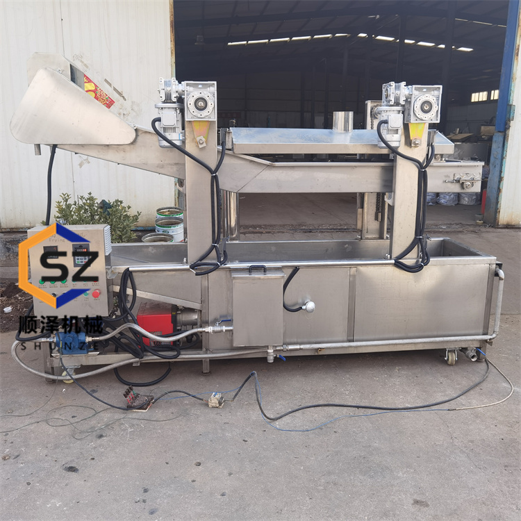 蔬菜餅油炸機全自動菠蘿脆片油炸設備連續(xù)式蔬菜卷油炸生產線
