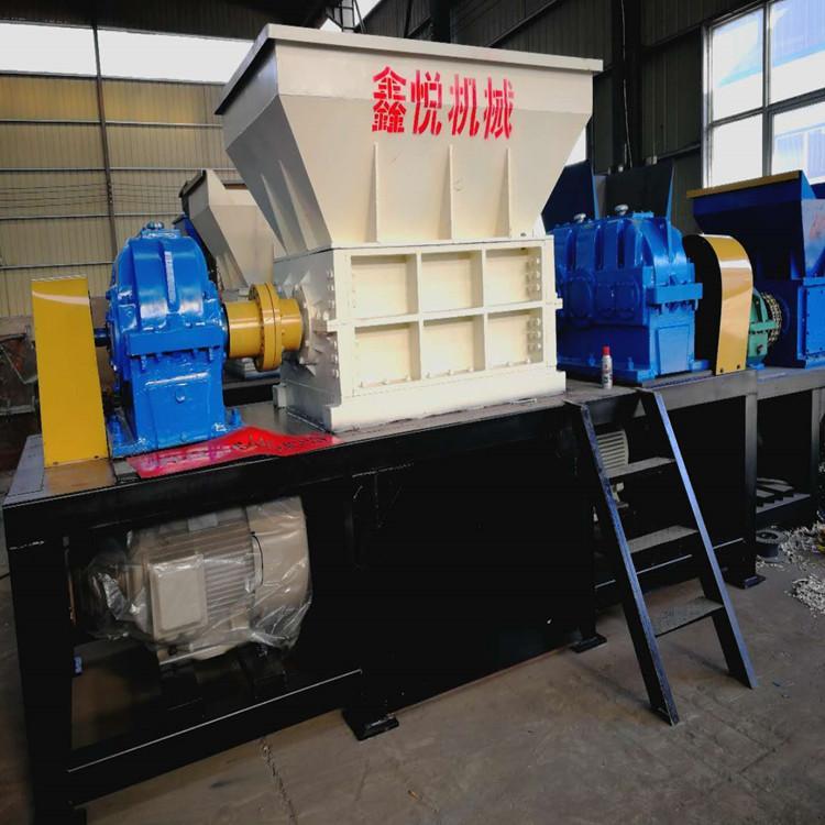 鑫悅機(jī)械油桶撕碎機(jī)1200型廢鋼破碎機(jī)木料粉碎機(jī)