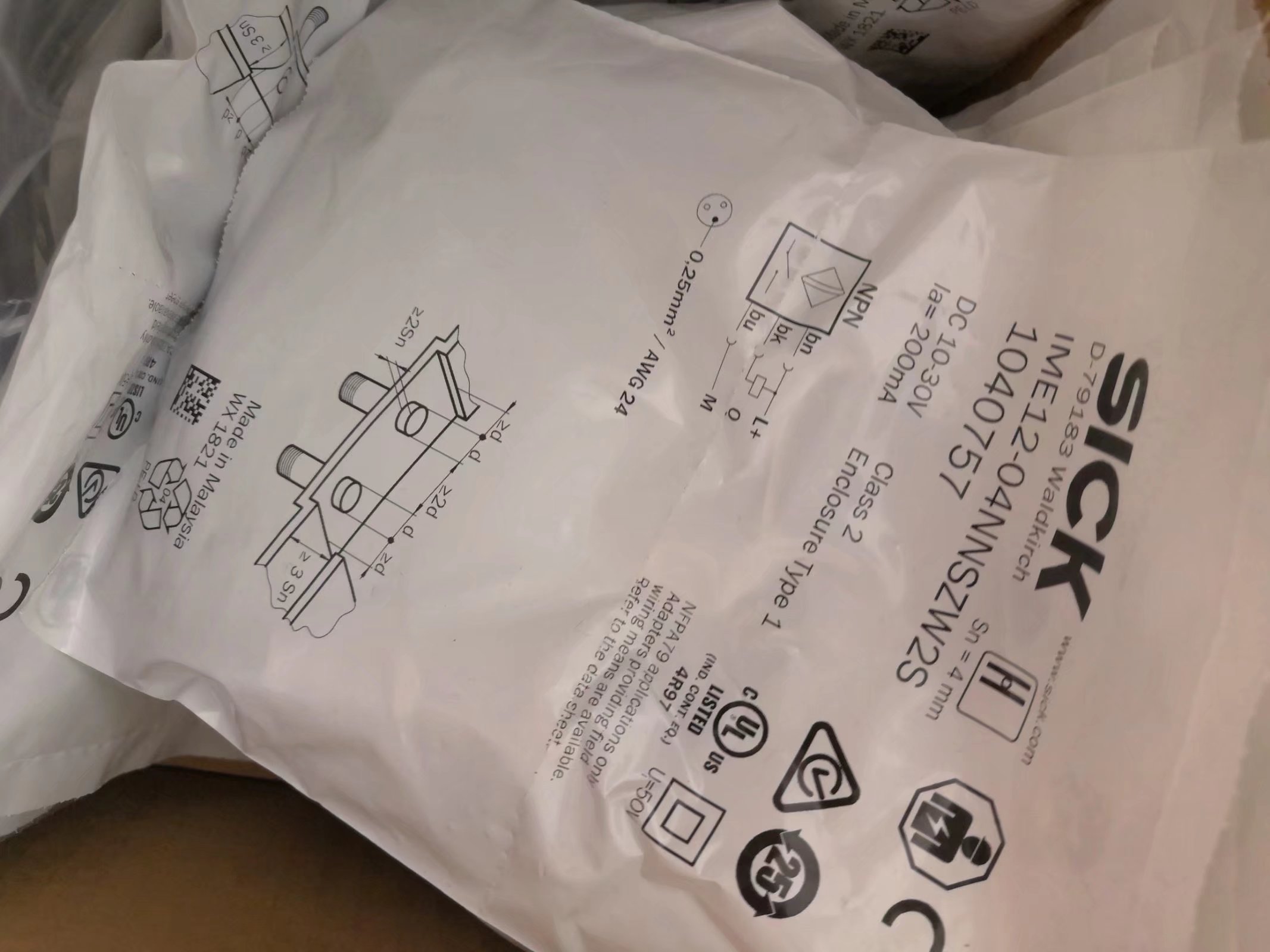 077MT24S22操縱桿CEMA自復位開關GE原裝正品