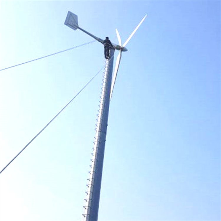 晟成離網(wǎng)型20千瓦風(fēng)力發(fā)電機草原牧區(qū)養(yǎng)殖供電使用