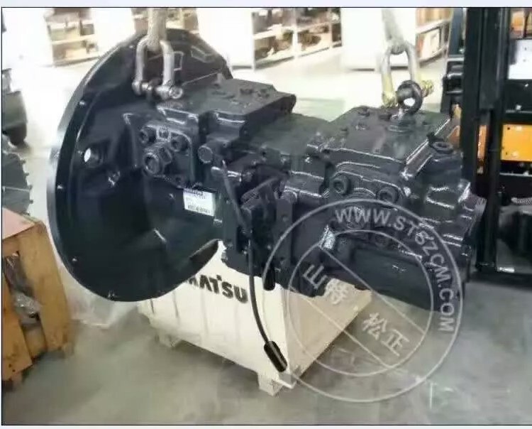 山特松正D65推土機排氣管配件6151-11-5550液壓發(fā)動機專用