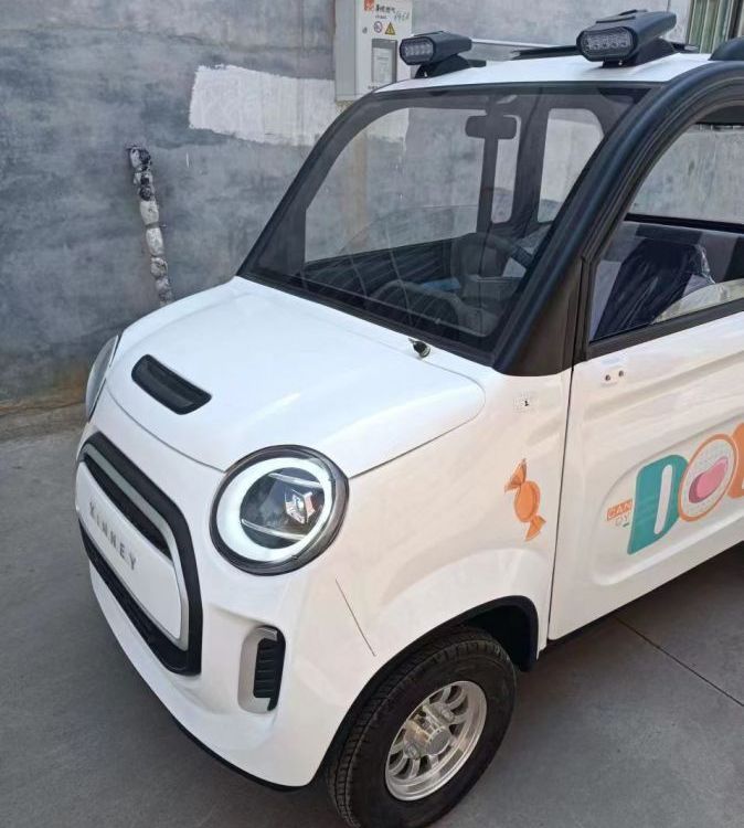 新能源電動代步車外觀好看可定制四輪碟剎安全
