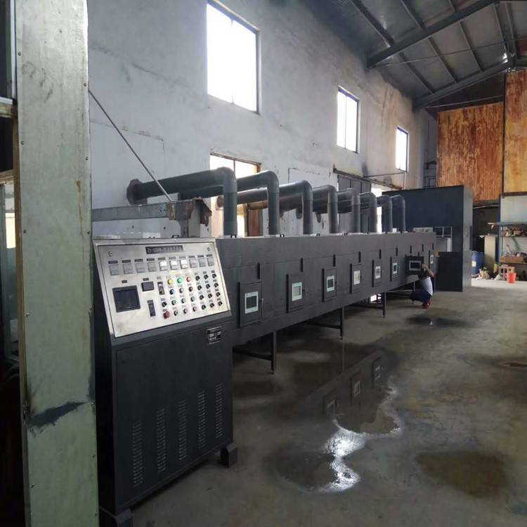 微波光伏材料烘干設(shè)備—光伏材料微波烘干設(shè)備—光伏材料干燥設(shè)備—廣州光伏材料干燥機(jī)—志雅干燥設(shè)備廠家直