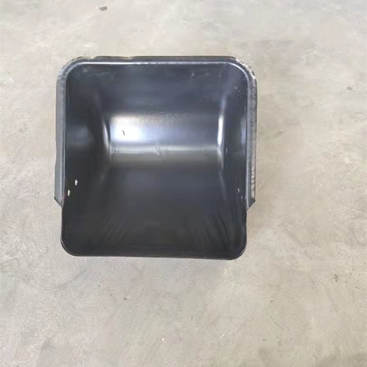 世昌畜牧機(jī)械供應(yīng)養(yǎng)殖業(yè)設(shè)備全新母豬鋼板食槽009