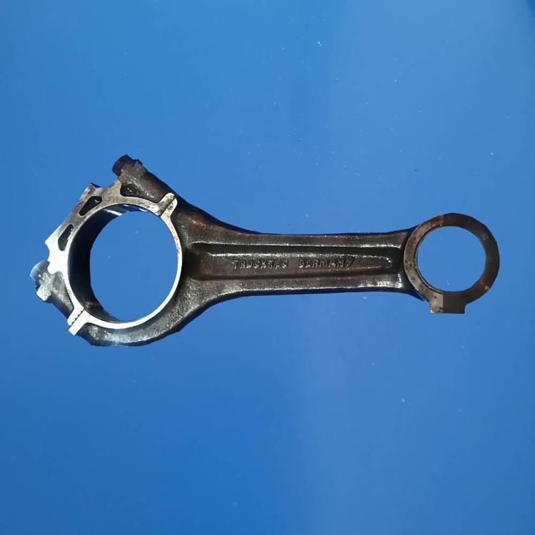 三一奔馳泵車配件奔馳泵車發(fā)動(dòng)機(jī)連桿奔馳泵車配件