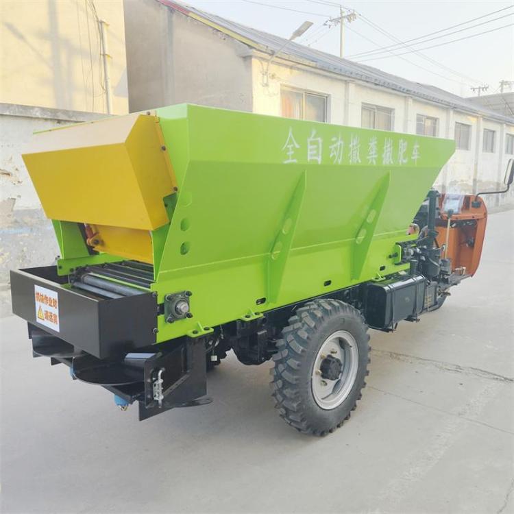 液壓傳動(dòng)三輪撒糞車養(yǎng)殖場可定制東沃環(huán)保廠