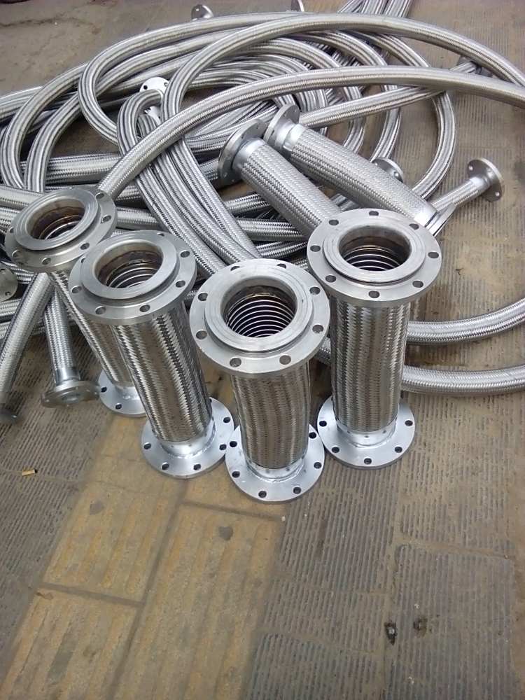 哲瀚高溫高壓法蘭式波紋管耐腐耐油編織軟連接304不銹鋼金屬軟管