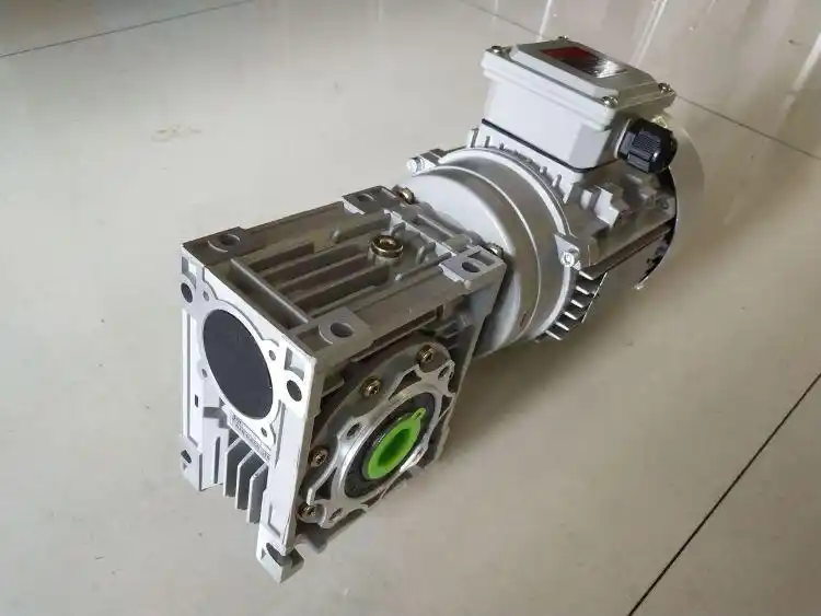 萬鑫NMRV090\/30-2.2KW蝸輪蝸桿減速機立式同軸硬齒面