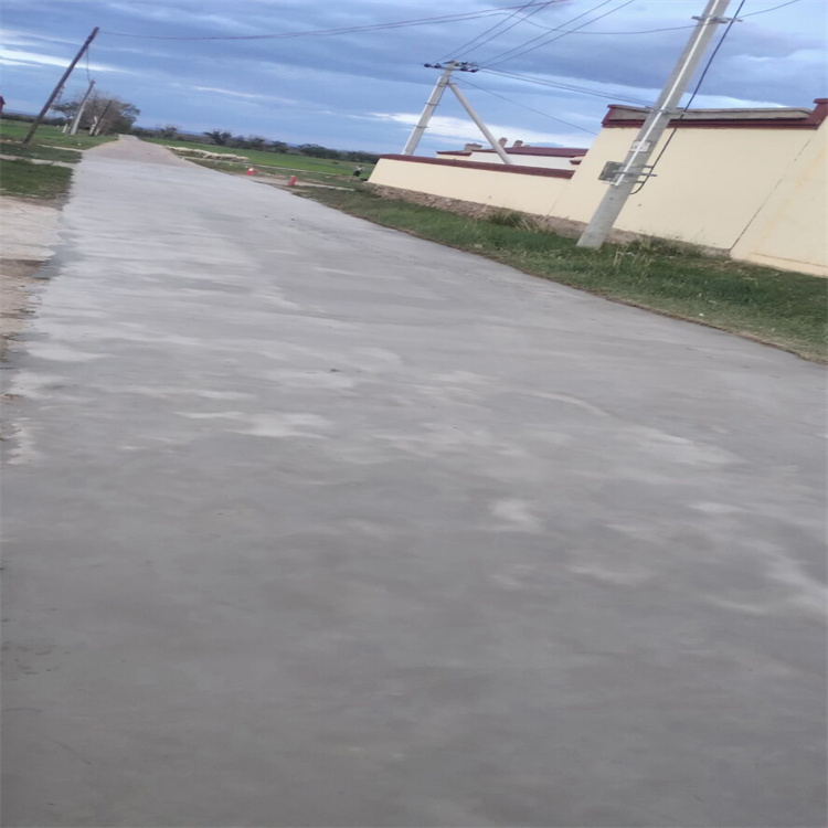 路面翻新修復(fù)料，鄉(xiāng)村道路露石子起皮起砂快速修復(fù)，2小時(shí)通車
