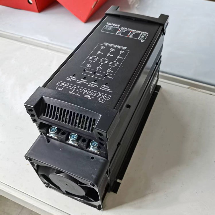 合泉品牌三相電力功率調(diào)整器175A調(diào)功器隧道爐調(diào)節(jié)器適用功率53KW