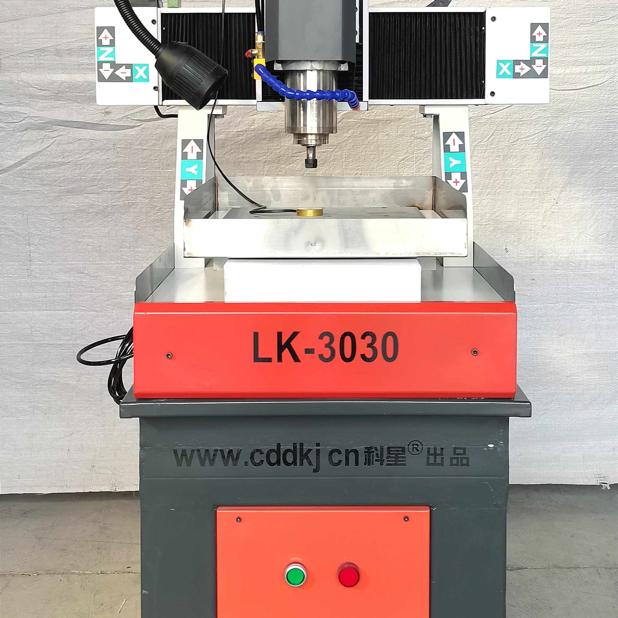 科星LK-3030雕刻機力刻多功能精雕機自動化操作