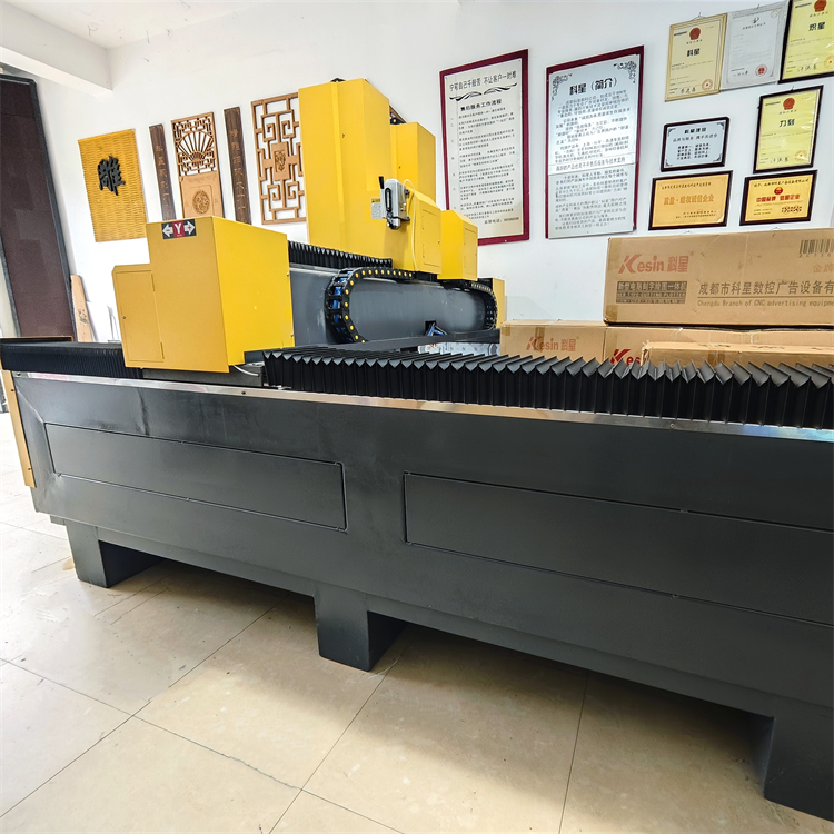 熾星重型石材雕刻機防扎刀防下滑技術(shù)全方位防水防塵進口方軌