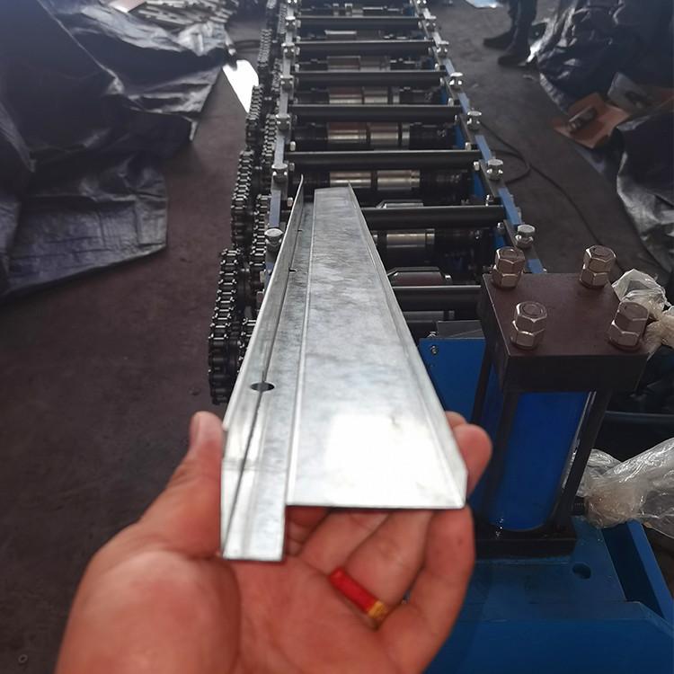 45度切角門框機(jī)異型壓瓦設(shè)備彩鋼板成型機(jī)亞峰門框包邊機(jī)